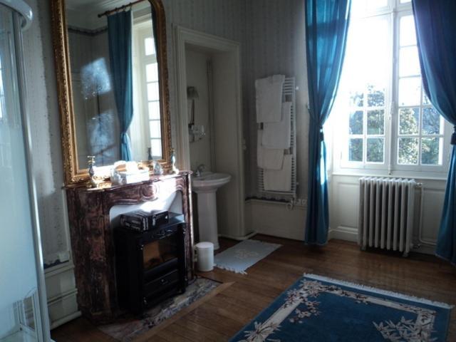 Chateau De Montbraye Parigne-l'Eveque Екстер'єр фото